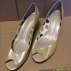 Antonio Melani pumps